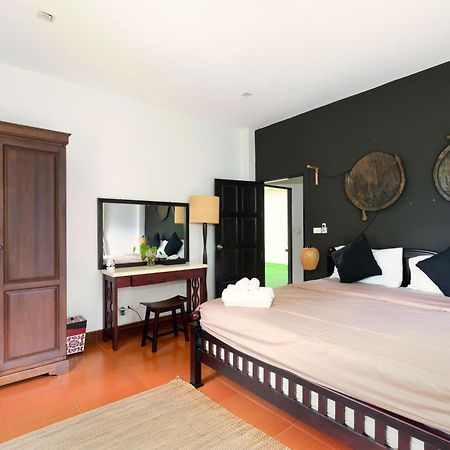 Beachfront Pool Villa Strand Kamala Exterior foto